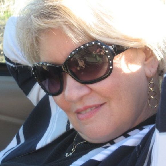 Meet your Posher, Patsy - Picture 1 of 1